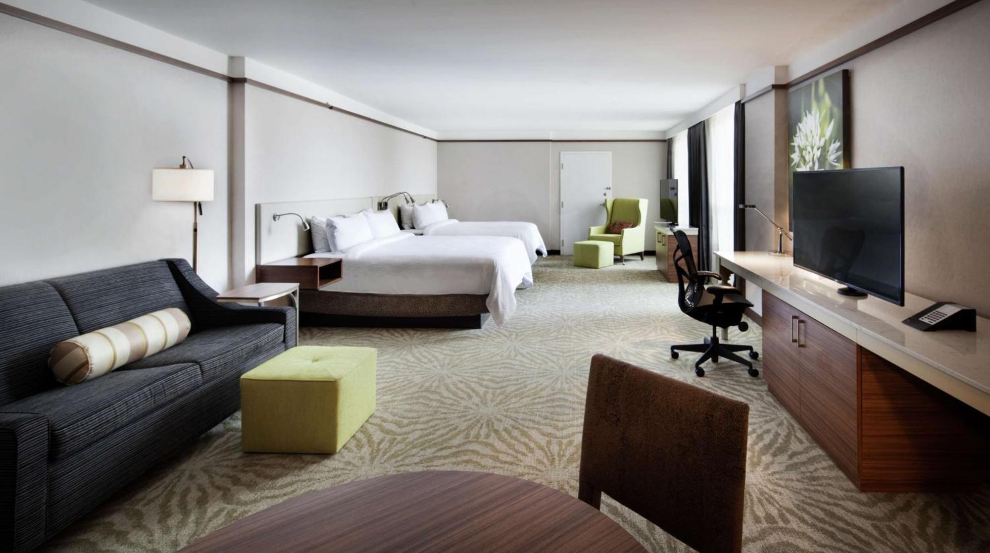 Hilton Garden Inn Montreal Airport Дорваль Екстер'єр фото